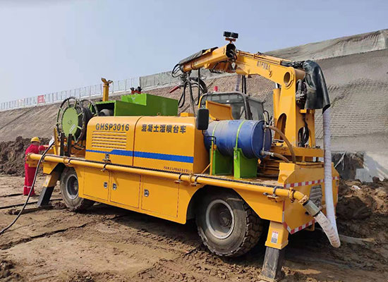 雄安新區(qū)混凝土濕噴臺(tái)車(chē)施工現(xiàn)場(chǎng)
