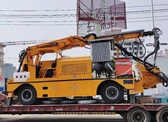 雄安新區(qū)工程混凝土濕噴臺(tái)車(chē)施工現(xiàn)場(chǎng)